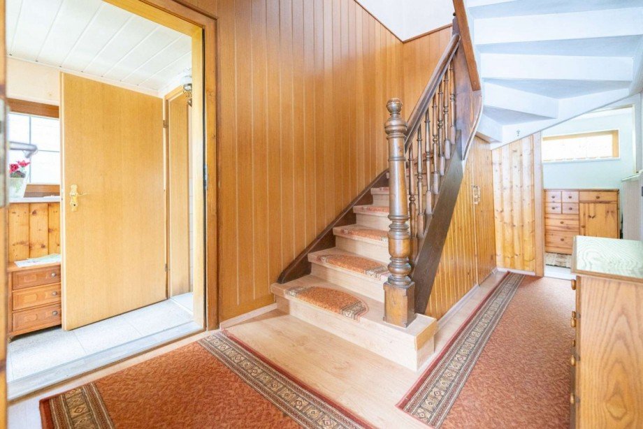 Treppe zum Obergeschoss Einfamilienhaus Frankenblick