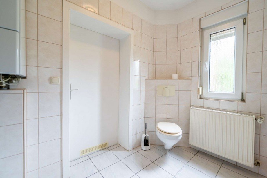 Badezimmer EG Einfamilienhaus Schalkau