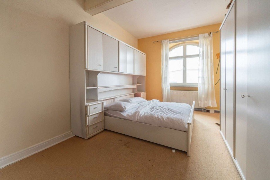 Schlafen EG rechts Mehrfamilienhaus Eisfeld
