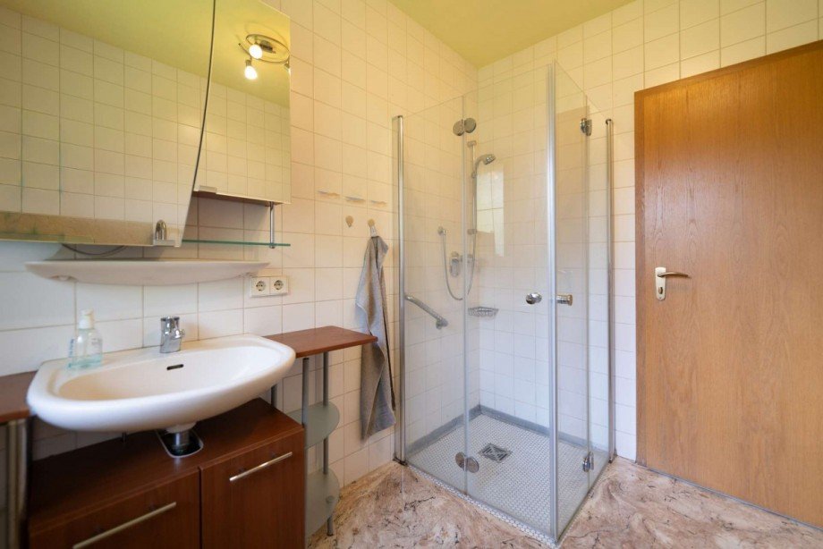 Duschbad Erdgeschoss Einfamilienhaus Mitwitz