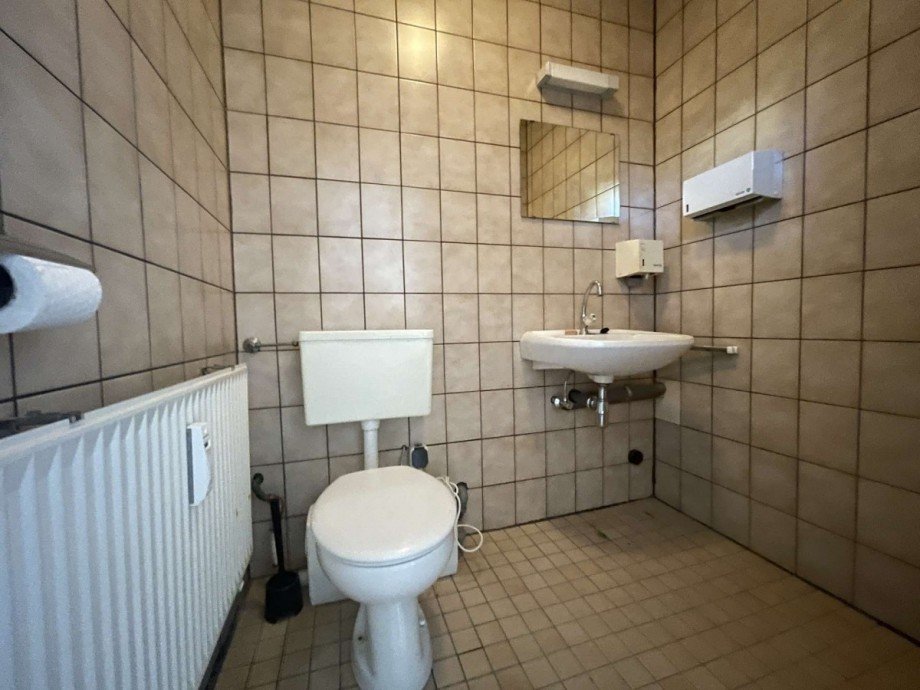 WC B�rofl�che Coburg