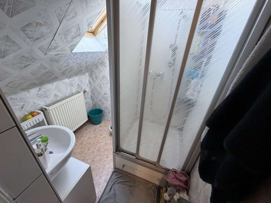 Wohnung DG Duschbad Mehrfamilienhaus Neustadt bei Coburg
