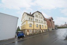 Ansicht Stolzes Mehrfamilienhaus in Eisfeld mit 7 Wohnungen und 962 Quadratmetern Grundst�ck!