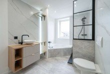 Ihr neues Badezimmer! Modern und gem�tlich! 2 Zimmerwohnung in Lichtenfels + Einbauk�che inklusive!