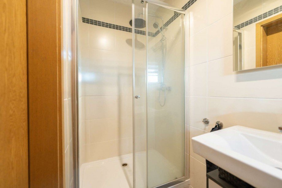 Dusche Erdgeschoss Reihenhaus Sonneberg