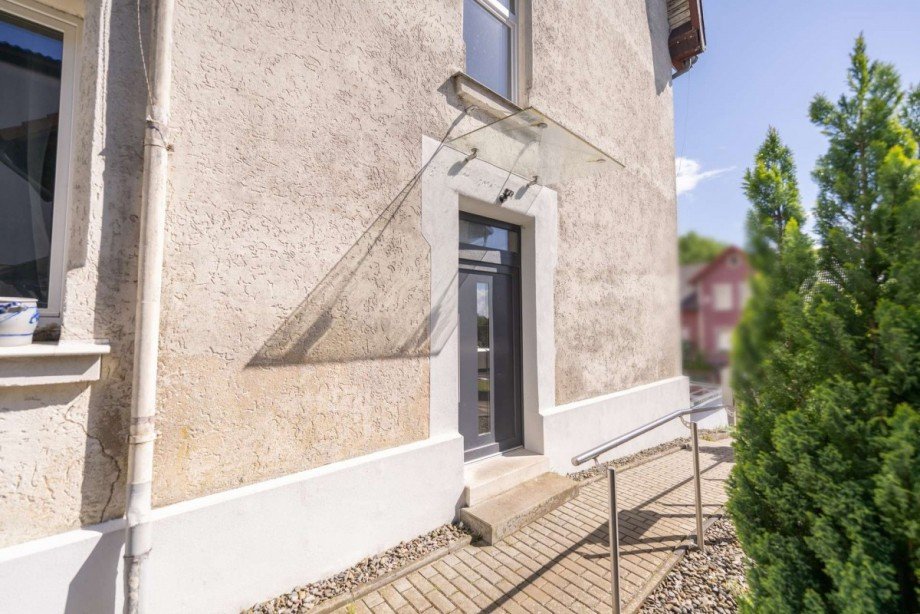 Hauseingang Mehrfamilienhaus Coburg