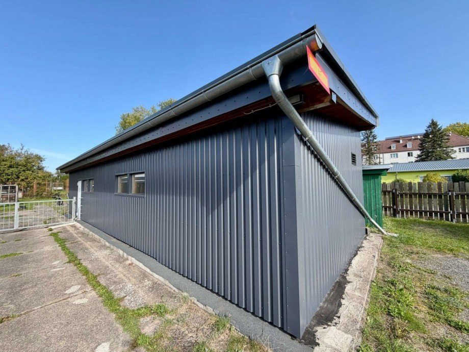 Lagerhalle Wohn- / Gesch�ftshaus Eisfeld