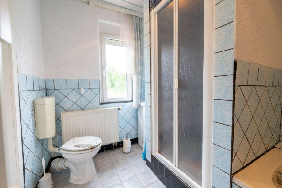 Badezimmer OG Einfamilienhaus Schalkau