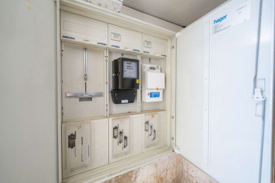 Elektrik Zweifamilienhaus R�dental