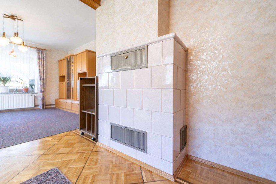 Kachelofen Detail Zweifamilienhaus R�dental