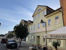 Ansicht saniertes Geb�ude in der Stra�e Einzeldenkmal im Sanierungsgebiet - wenige Meter vom neu gestalteten Marktplatz!