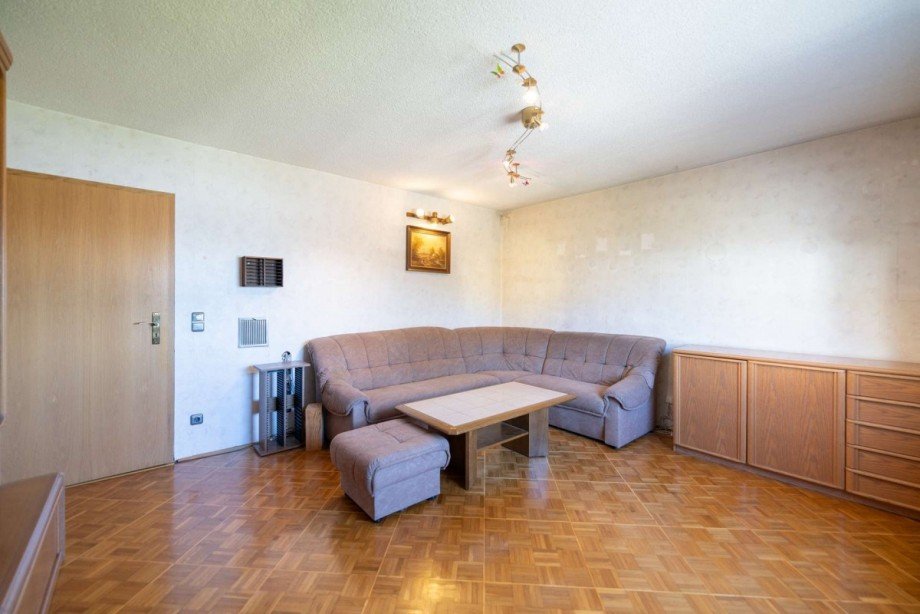 Wohnzimmer OG Zweifamilienhaus R�dental