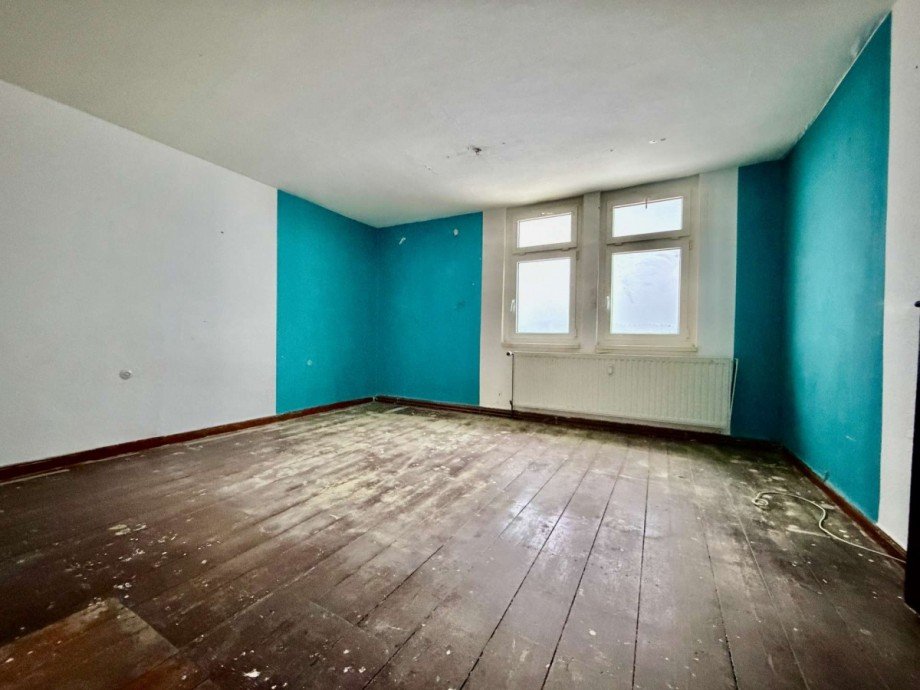 Wohnen DG links Mehrfamilienhaus Eisfeld