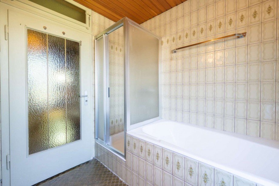 Badezimmer OG Wohnung Coburg