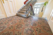 Historischer Fussboden im Treppenhaus Stolzes Mehrfamilienhaus in Eisfeld mit 7 Wohnungen und 962 Quadratmetern Grundst�ck!