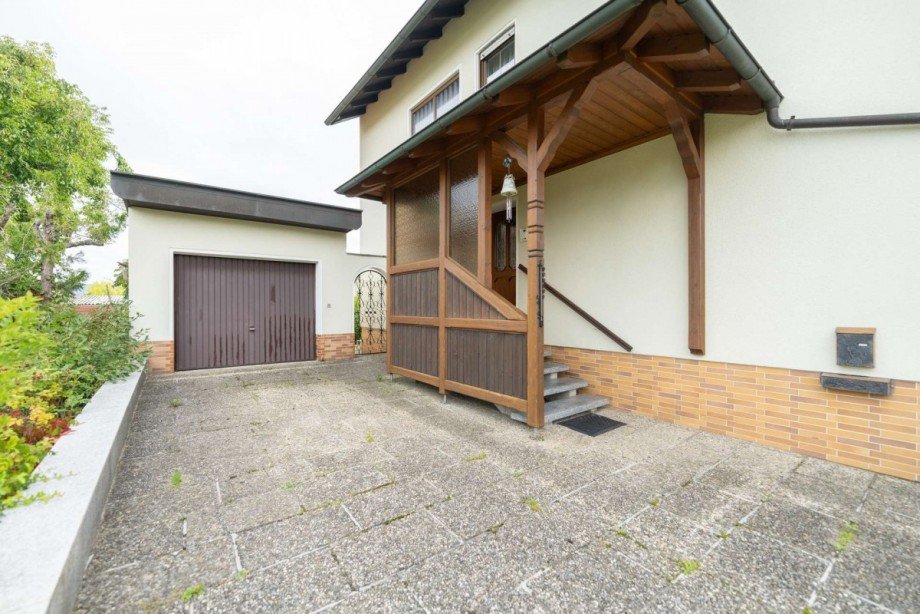 Hauseingang Einfamilienhaus Neustadt bei Coburg