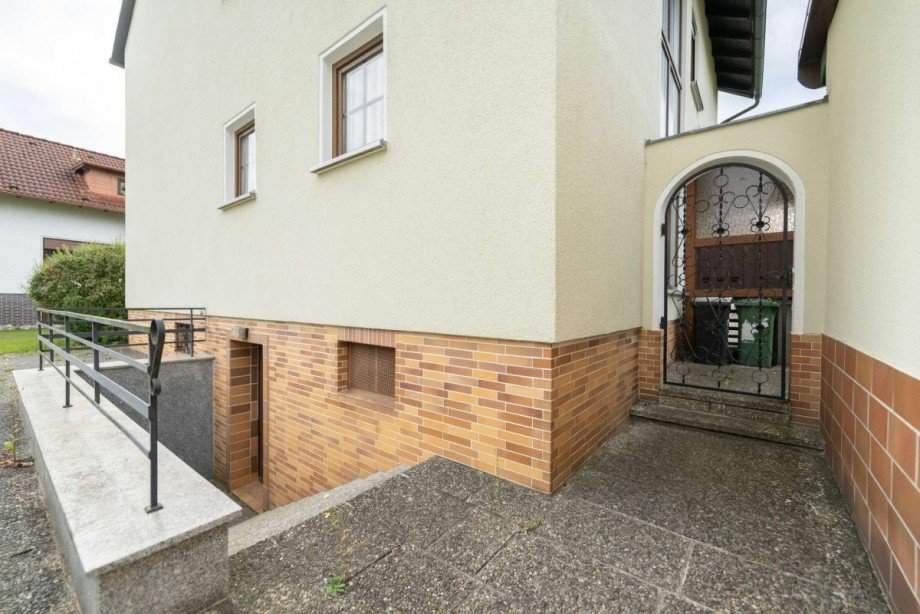 Kellereingang Einfamilienhaus Neustadt bei Coburg