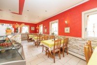 Bild (69d6d1e8c2a7887d032408027a2a1ea5): GELEGENHEIT! - Gepflegtes Anwesen - Gastronomie + 2 Wohnungen + Garage und Carport + Stellpl�tze!