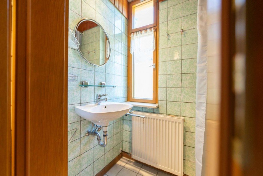 Duschbad EG Wohnung Hildburghausen