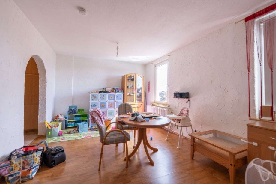 Wohnzimmer OG Mehrfamilienhaus Coburg