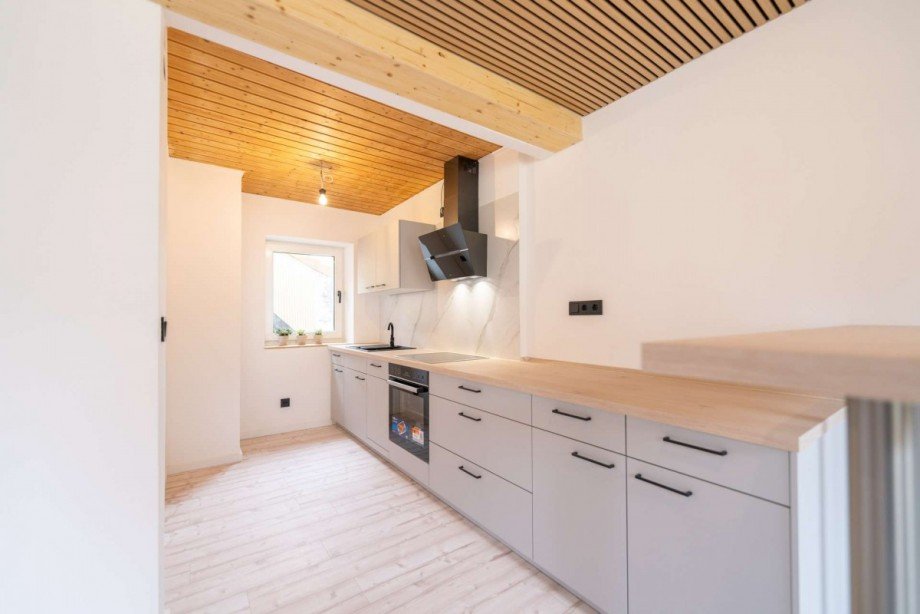 Neue Einbauk�che Etagenwohnung Lichtenfels