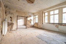 Wohnung Obergeschoss Vorderhaus Einzeldenkmal im Sanierungsgebiet - wenige Meter vom neu gestalteten Marktplatz!