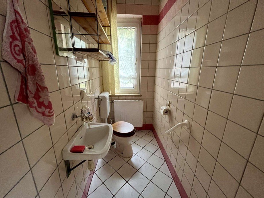 WC Haus Schleusingen