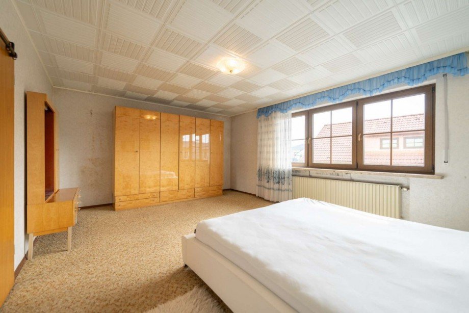 Schlafzimmer OG Einfamilienhaus Neustadt bei Coburg
