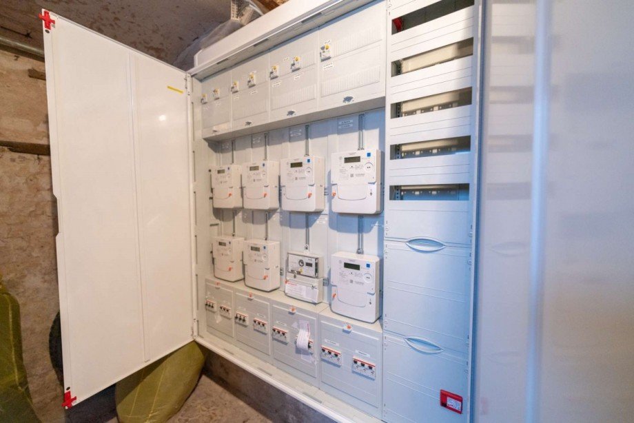 Z�hlerschrank Mehrfamilienhaus Eisfeld