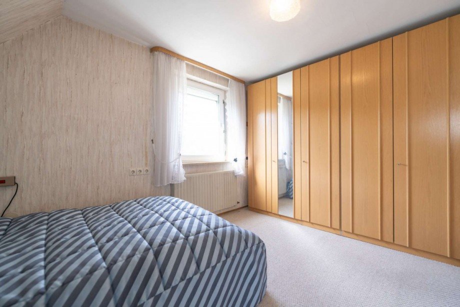Schlafzimmer OG Haus Pressig OT F�rtschendorf