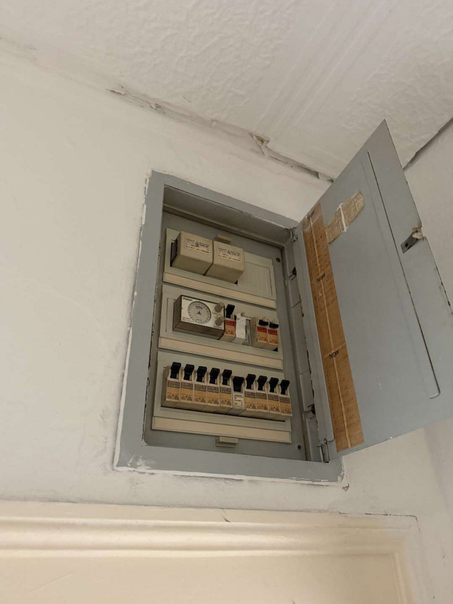 Elektrounterverteilung 1. OG Mehrfamilienhaus Neustadt bei Coburg