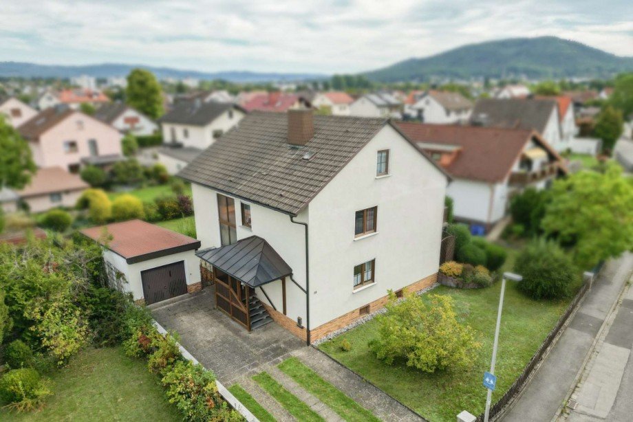 Ansicht Stra�e Einfamilienhaus Neustadt bei Coburg