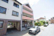 Ansicht Stra�e Betongold! Solides Wohn- und Gesch�ftshaus in Neustadt bei Coburg!