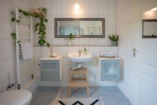 Badezimmerm�bel im Erdgeschoss Energieklasse A! Wohn- u. Gesch�ftshaus im Toskana Stil-viele Nutzungsm�glichkeiten in Scheuerfeld!