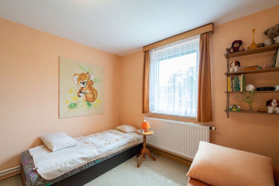 Schlafzimmer OG Einfamilienhaus Schalkau