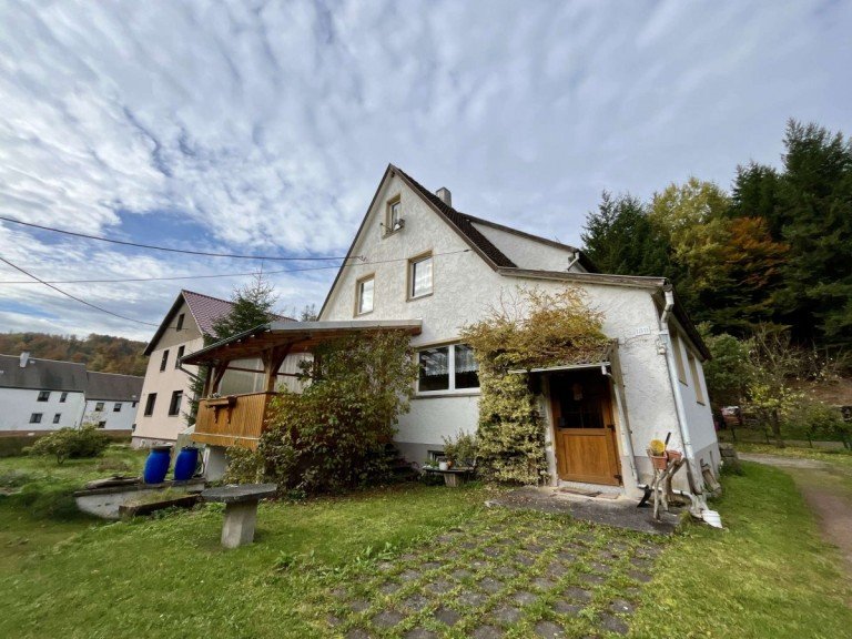 Ansicht Schleusingen Haus Gem�tliches Einfamilienhaus mit Gartenbereich in Schleusingerneundorf!
