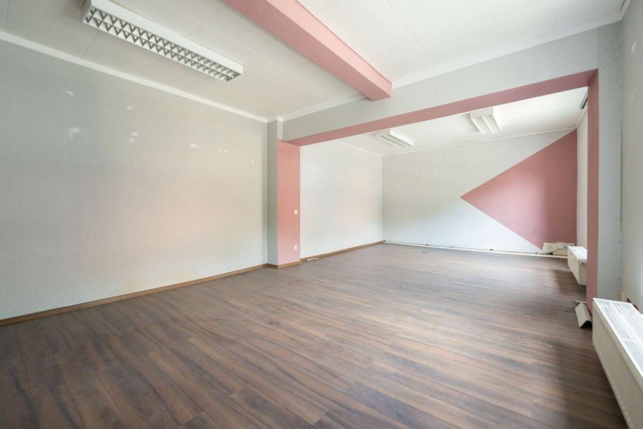 Gewerbe EG Wohn- / Gesch�ftshaus Frankenblick