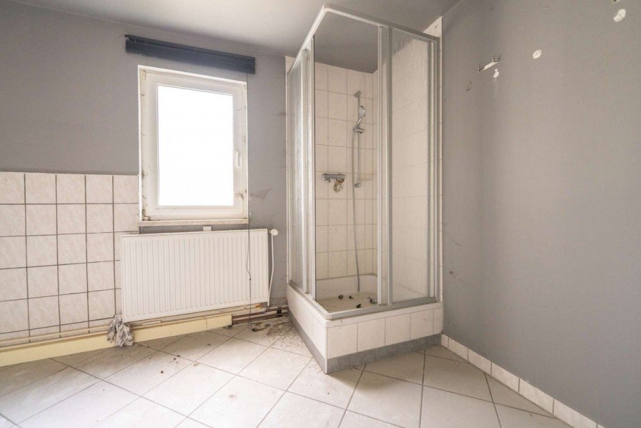 Badezimmer OG Wohn- / Gesch�ftshaus Frankenblick