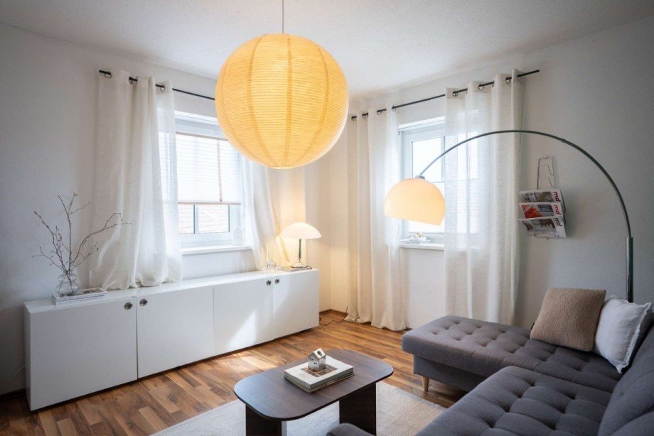 Zimmer 1 Obergeschoss B�ro / Praxis Coburg