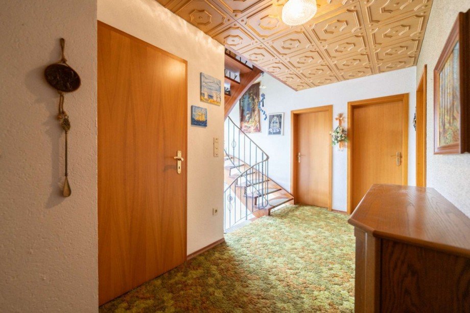 Flur OG Einfamilienhaus Neustadt bei Coburg