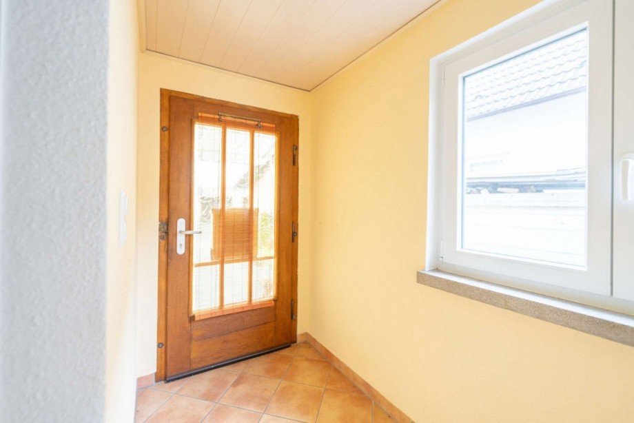 Eingang vorderes Haus Zweifamilienhaus Neustadt bei Coburg