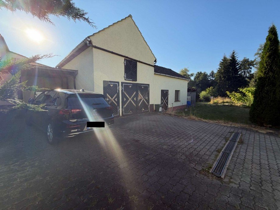 Nebengeb�ude mit Blick in den Garten Einfamilienhaus Neustadt bei Coburg