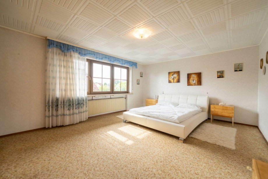 Schlafzimmer OG Einfamilienhaus Neustadt bei Coburg
