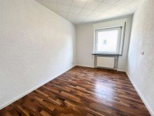 Kinderzimmer/ B�ro Helle 3-Zimmer-Wohnung mit Terrasse und Garage in Neustadt!
